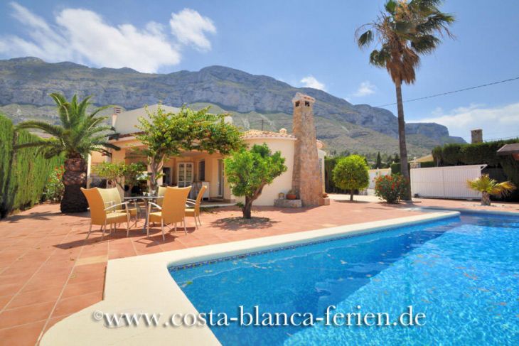 Finca in Denia mieten