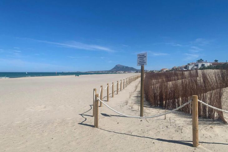 Ferienhaus am Sandstrand Deveses Denia